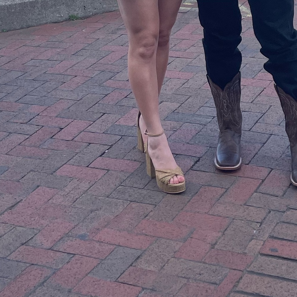 Steve Madden Platform Heels - Picture 4 of 5